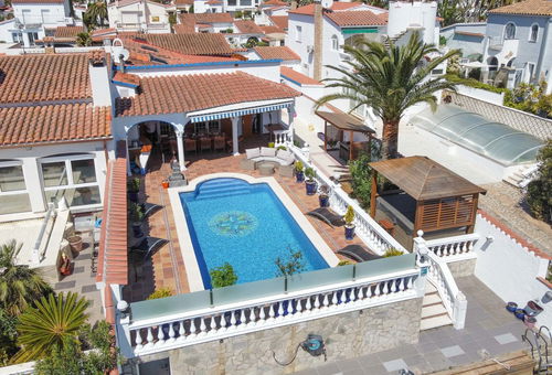 Villa 4 bedroom Empuriabrava
