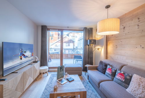 New apartment in luxury residence