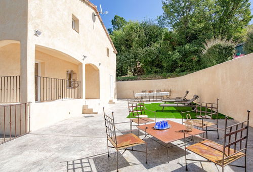 Villa 4 bedroom Bauduen