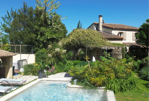 Saint Lary en Provence
