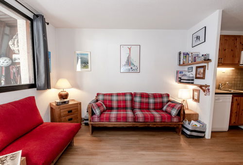 Nice apartment overlooking  the Mont Blanc, ideally located in Chamonix