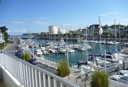 Ideal location for holidays - Benoît district