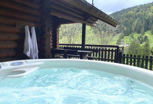 Beautiful log chalet with SPA jacuzzi in La Bresse