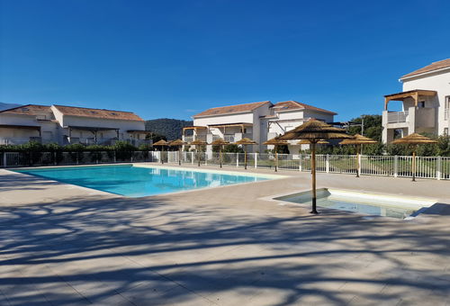 T3 Résidence piscine Casa d'Orinaju H57