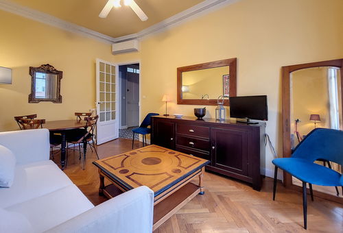Charmant appartement au cœur du prestigieux Carré d'Or et de la promenade -...