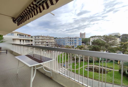 Bright apartment with large terrace in the heart of La Baule, close to the...