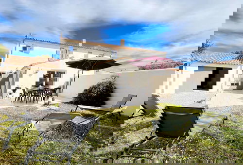 Hübsches Familienhaus mit Garten und Parkplatz