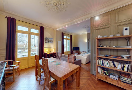 Beautiful apartment, view to Honfleur harbor.