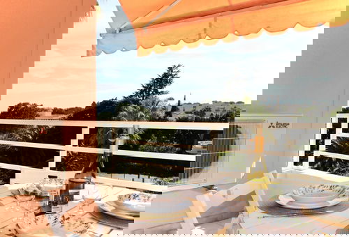 Villeneuve-Loubet Plage (06) L’Hermitage, 
977 Avenue du Docteur Julien...