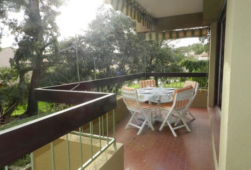 Bormes les Mimosas (83) - Quartier de La Favière - Résidence Le Parc des...
