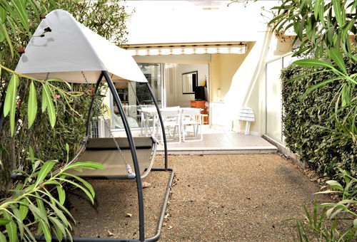 Cavalaire-sur-Mer (83) - Town center and port - Le Grand Pavois
Studio -...