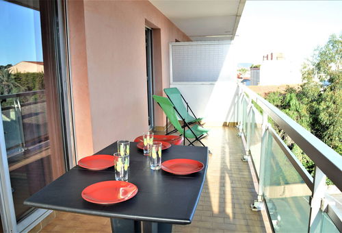 Cavalaire (83) - appartement n° 301
Appartement - 35 m2 environ - 4 personnes