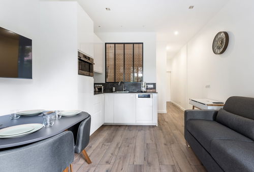 Apartment 1 bedroom Nice