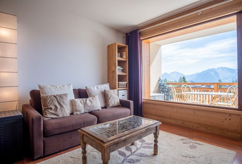 Apartment 2 bedroom Huez