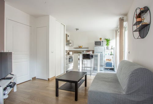 Apartment Courbevoie