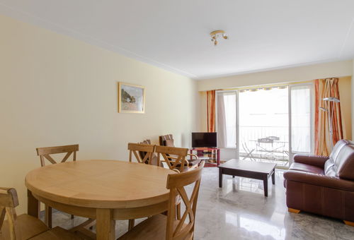 Apartment 2 bedroom Nice