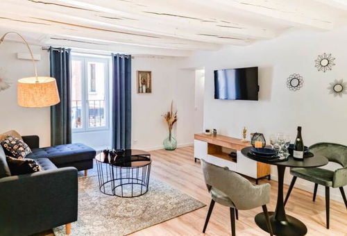 Contemporary and comfortable apartment in Annecy