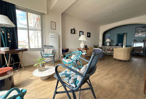 Beautiful apartment located between Pigeonnier beach and Chay beach