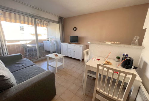 Saint Raphaël (83) - Santa Lucia - Résidence Cap Raphaël
Studio cabin ...