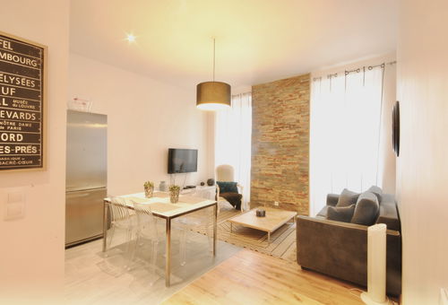 Spacieux appartement idéalement situé dans Cannes