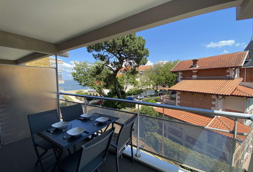 Agréable appartement pour 4 pers au 2ème étage d’une résidence avec...
