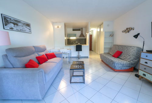 Studio à Antibes avec Clim, Terrasse & Piscine - BENAKEY