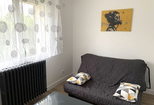 Beautiful renovated and quiet villa.