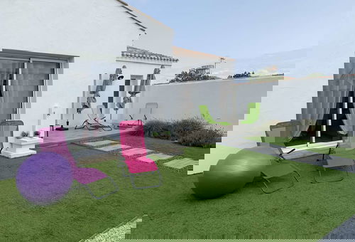 BARBATRE (85) Ile de Noirmoutier - Southern sector
4-room house -...