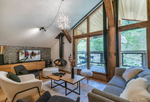 New flat measuring approximately 80m2