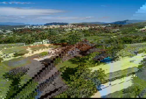 Superb property with pool, fitness room and petanque court - Ménerbes