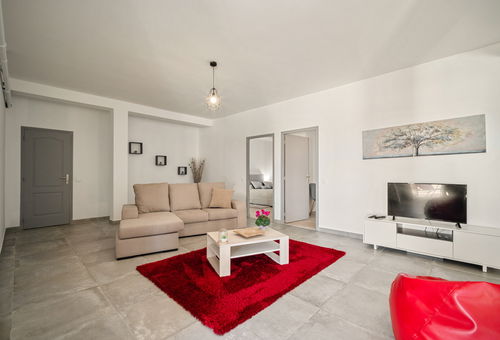 Located in a quiet area of ​​Sesimbra