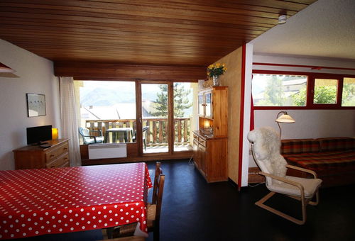 Spacious and convenient apartment with 2 bathrooms