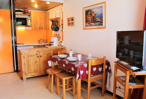 Vars Les Claux (05) - Resort center, Point Show sector - Résidence Le...