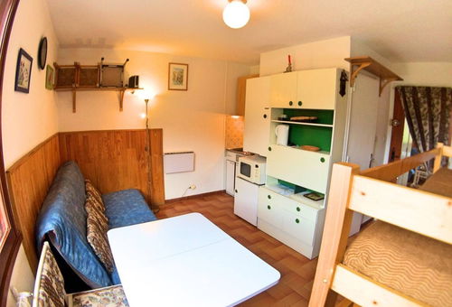 Vars Les Claux (05) - Resort center - Residence Center Vars Apartment...