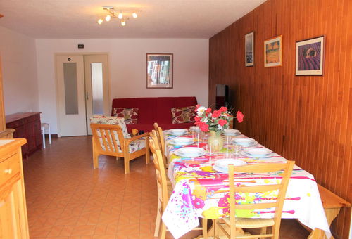 Vars Les Claux (05) - Residence Centre Vars - Resort center Apartment 3...