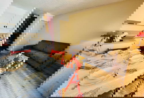 Vars Les Claux (05) - Ski Soleil Residence - Resort center Apartment...