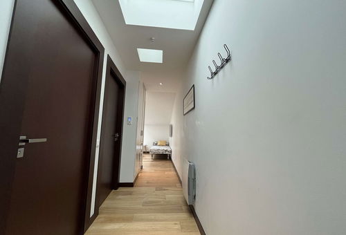 ROCHEFORT 17 - CURE - 16 RUE BAZEILLE
Appartement - 37 m² environ- jusqu’à 2...