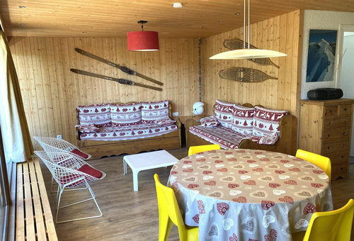 L'ALPE D'HUEZ (38) - Résidence Les Gémeaux
2 rooms/6 to 8 people of 58 m²