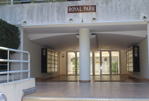 Villeneuve-Loubet (06) Le Royal Park, 261 Avenue du logis du Bonneau 2...