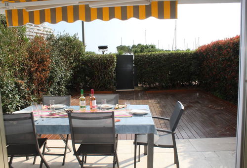 Villeneuve Loubet Plage (06) Le Commodore Port Marina Baie des Anges Beau 3...