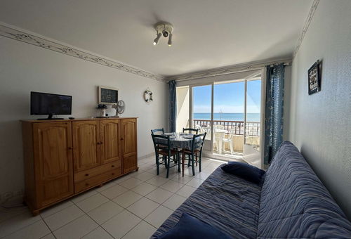 Saint Jean de Monts (85) - Near swimming pool - Sea Front Residence
1 room...