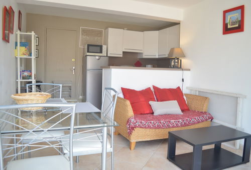 Banyuls sur Mer (66) - Hauts de Mar Y Sol - 2-room apartment - approximately...