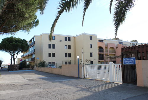 Gruissan (11) - Plage  Grazel - Résidence LA PLAGE II
Appartement 2 pièces ...