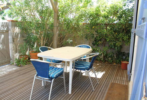 Port-la-Nouvelle (11) - Beach area - pavilion 2-room pavilion - 35 m²...