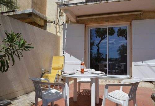 Saint Pierre la Mer (11) - Port district - Rue des Goelettes Apartment...