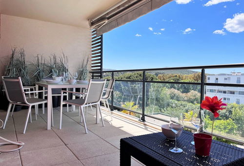 Le Lavandou (83) - Center - L&#39;EDEN 2-room apartment - approximately 39 m²...