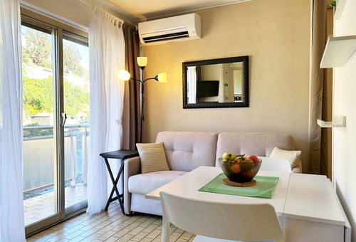 Le Lavandou (83) - Center - Les Trois Iles Studio apartment sleeping area -...