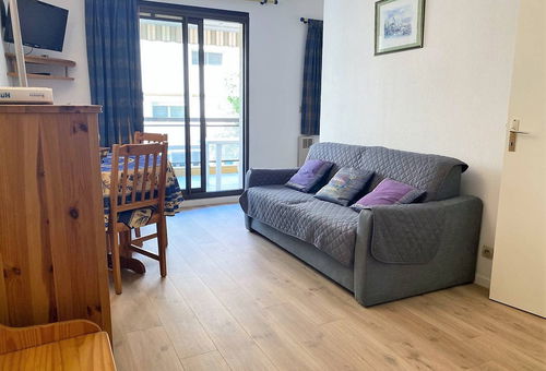 Le Lavandou (83) - Center - Le St James 2-room apartment with sleeping area -...