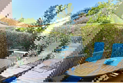 LE LAVANDOU (83) - GRAND JARDIN DISTRICT - RESIDENCE TAHITI PARC MAZET...