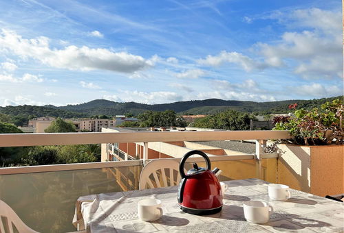 Bormes les Mimosas (83) - La Favière - Mer et Soleil II
Appartement 2 pièces...